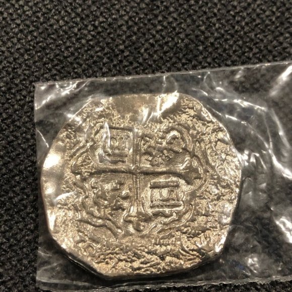 Disney Pirates of the Caribbean Watch - Picture 7 of 8